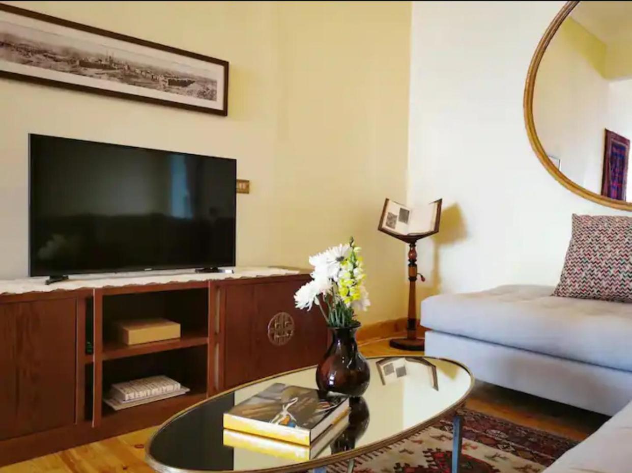 Luxury On The Nile - Zamalek Apartments Kair Zewnętrze zdjęcie
