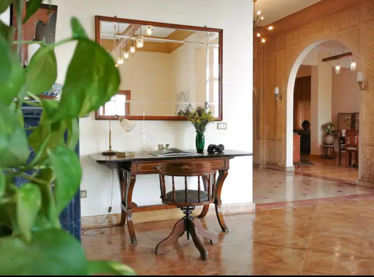 Luxury On The Nile - Zamalek Apartments Kair Zewnętrze zdjęcie